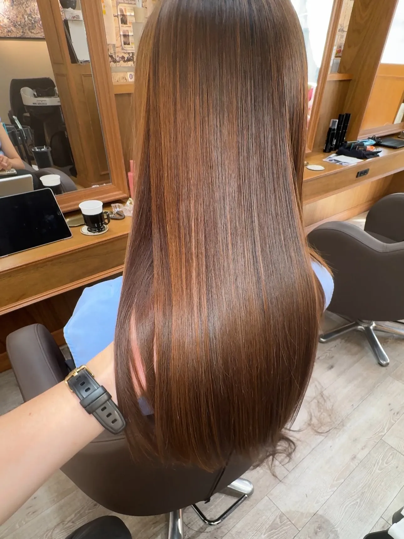 乾かすだけでツヤっとまとまる髪へ。