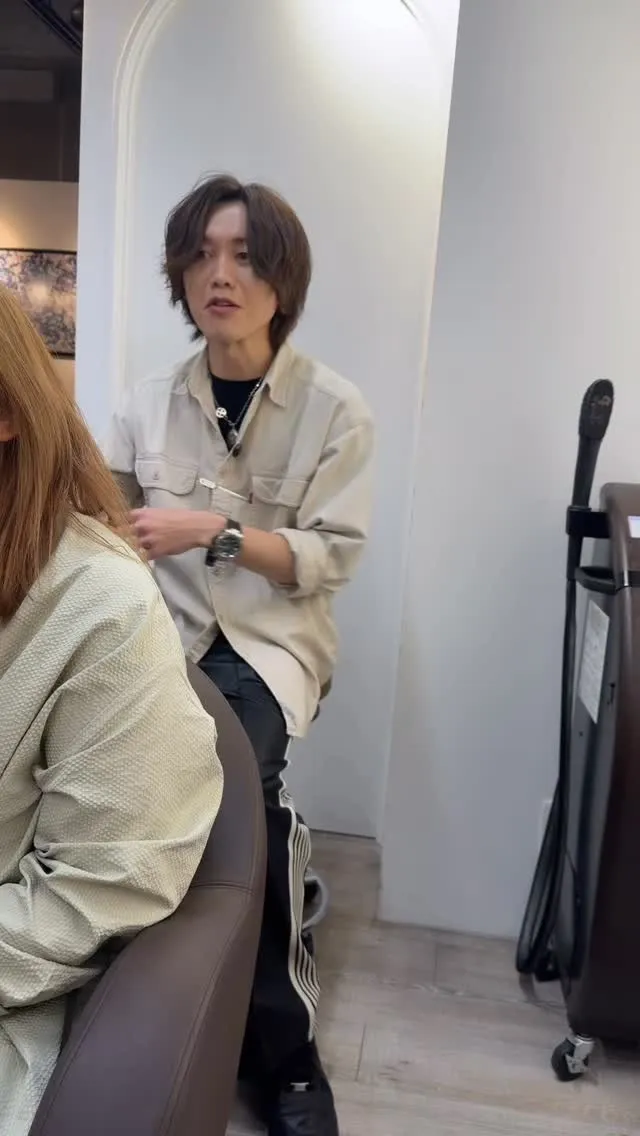 高槻髪質改善カラーで「艶と透明感」を同時に叶える