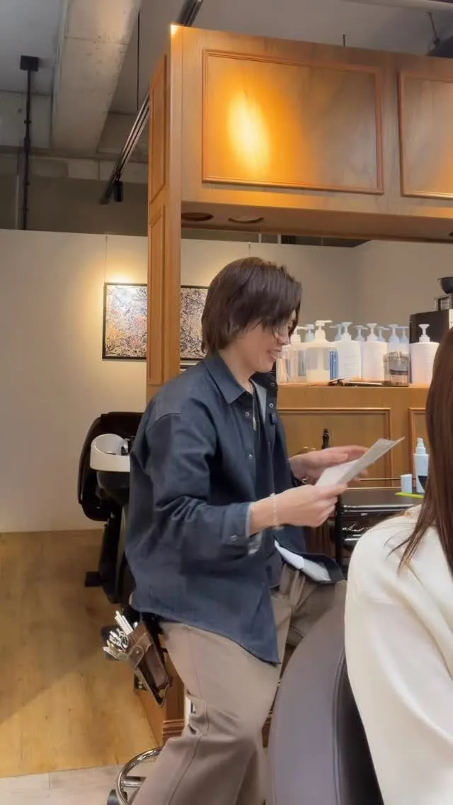 高槻髪質改善カラーで「艶と透明感」を同時に叶える